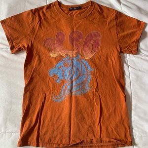 Leo Astrology T-shirt